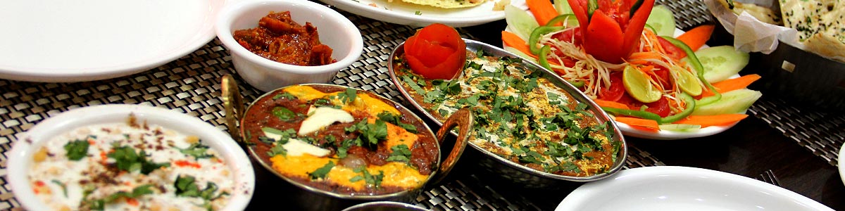 Gujarati Thali In Udaipur, Dal Bati Churma In Udaipur